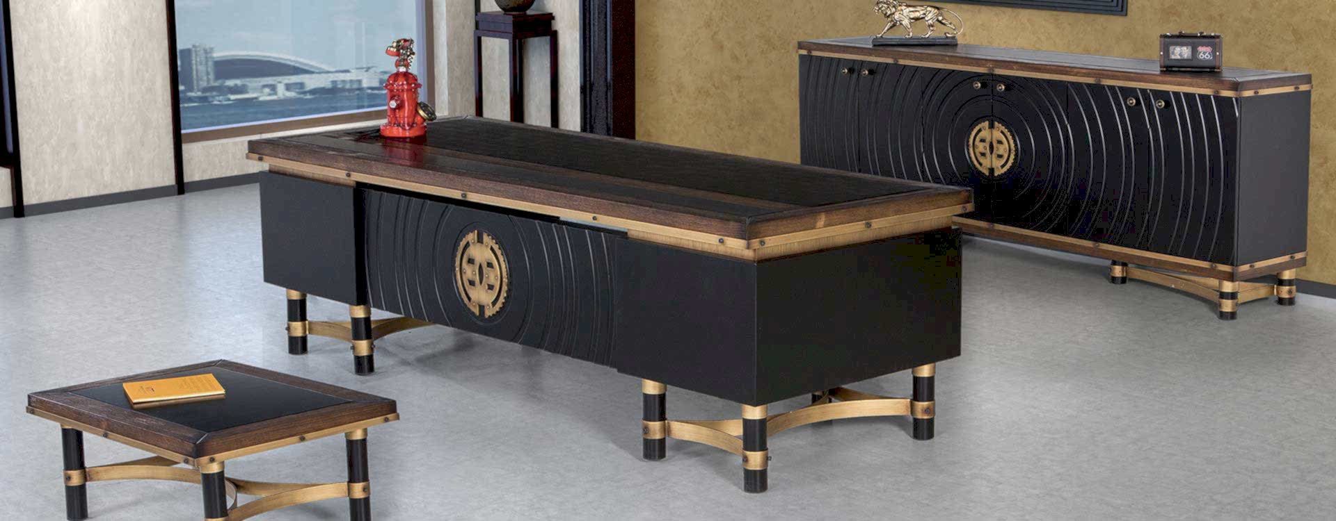 Pazza Vip Executive Desk Set