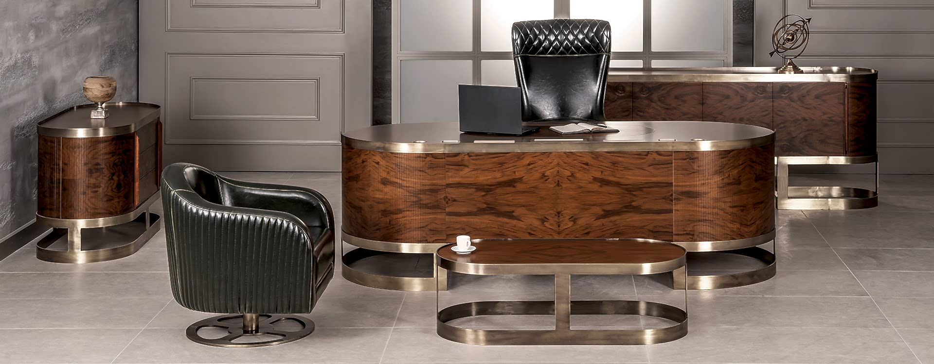 Polina Vip Executive Desk Set